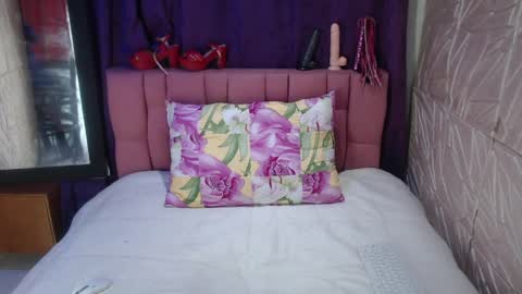 alaia_boobs online show from March 2026 01:44:02 AM