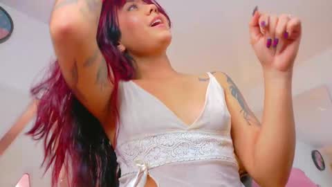  Alaia  online show from February 2025 02:44:01 PM