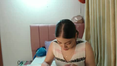 Snapshot of alaina_blessed chatting on October 2025 11:36:01 PM alaina_blessed online show from October 2025 11:36:01 PM
