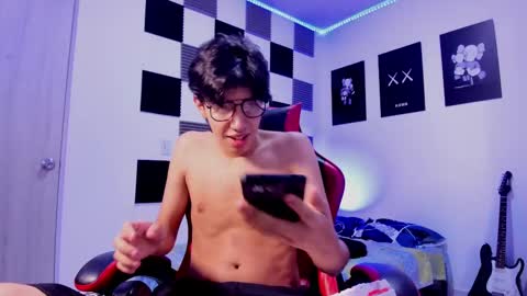 Alan Boy online show from October 2025 01:09:02 PM