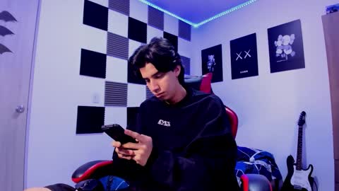 Alan Boy online show from December 2025 12:03:02 PM