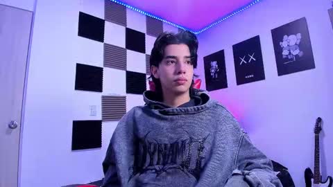 Snapshot of alan_boy01 chatting on February 2026 11:47:02 AM Alan Boy online show from February 2026 11:47:02 AM