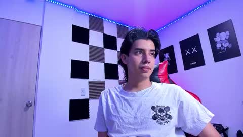 Snapshot of alan_boy01 chatting on February 2026 11:25:02 AM Alan Boy online show from February 2026 11:25:02 AM