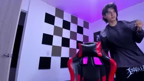 Snapshot of alan_boy01 chatting on February 2026 11:20:02 AM Alan Boy online show from February 2026 11:20:02 AM