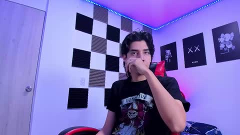 Snapshot of alan_boy01 chatting on February 2026 11:31:02 AM Alan Boy online show from February 2026 11:31:02 AM