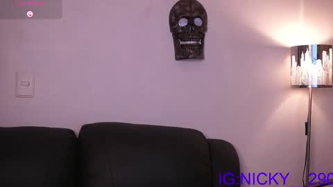 alan_morrys online show from November 2025 01:27:02 AM