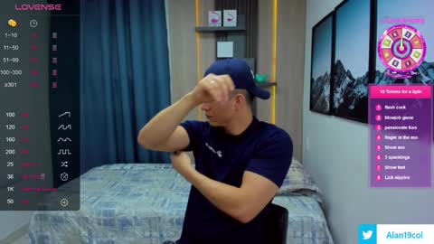 Alan  Kevin can we reach 100 thumbs up please guys  online show from March 2025 11:33:01 AM