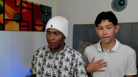 Alan and Criss - WE JUST FRIENDS WITH BENEFITS BOTH VERS online show from November 2025 04:28:02 PM