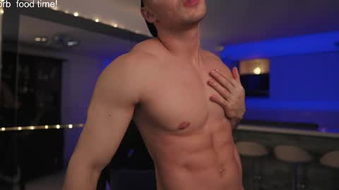 Snapshot of alan_vidal chatting on May 2026 02:51:02 AM Alan Vidal online show from May 2026 02:51:02 AM