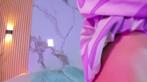 A L A N A  online show from September 2025 12:48:01 PM