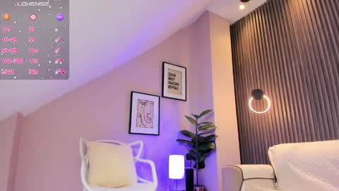 Alana online show from April 2026 12:46:02 PM