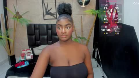 Alana online show from November 2025 01:33:02 PM