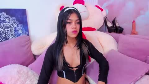 Snapshot of alana_deivis chatting on June 2026 03:33:01 AM alana_deivis online show from June 2026 03:33:01 AM