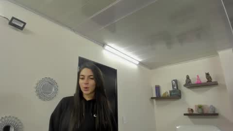 Maeve  online show from January 2025 04:56:02 PM