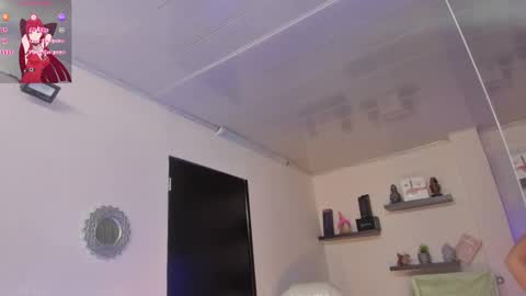 Maeve  online show from January 2025 11:04:02 AM