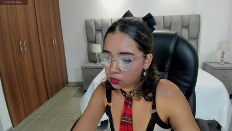 Snapshot of alana_martiins chatting on May 2026 07:10:02 PM alana online show from May 2026 07:10:02 PM