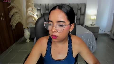 Snapshot of alana_martiins chatting on June 2026 07:01:02 PM alana online show from June 2026 07:01:02 PM
