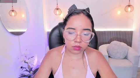 Snapshot of alana_martiins chatting on June 2026 06:54:01 PM alana online show from June 2026 06:54:01 PM