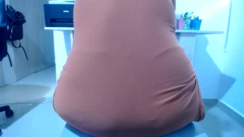 A l a n a online show from March 2026 03:49:02 PM