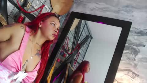 Snapshot of alana_roth chatting on March 2025 03:29:02 AM ALANA ROTH online show from March 2025 03:29:02 AM