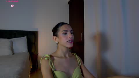Snapshot of alana_sofia_ chatting on July 2026 02:54:01 PM Alana Tobias online show from July 2026 02:54:01 PM