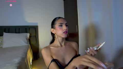 Snapshot of alana_sofia_ chatting on July 2026 03:26:01 PM Alana Tobias online show from July 2026 03:26:01 PM
