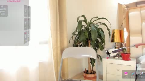Snapshot of alana_then2 chatting on March 2025 03:37:01 PM       online show from March 2025 03:37:01 PM