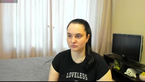 Snapshot of alanabrox chatting on May 2026 08:19:02 AM Julia online show from May 2026 08:19:02 AM