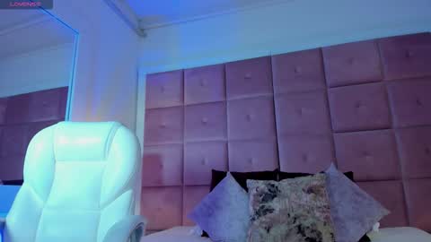 alanah_connors online show from November 2025 01:21:02 PM