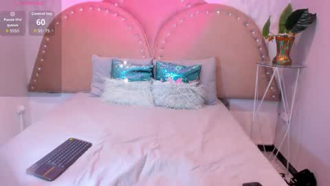 alanna_blaze online show from November 2025 12:59:02 PM