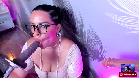 alana silver online show from September 2025 11:51:02 PM