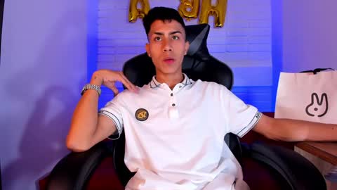 Snapshot of alannaughty_ chatting on December 2024 11:12:02 PM alannaughty_ online show from December 2024 11:12:02 PM