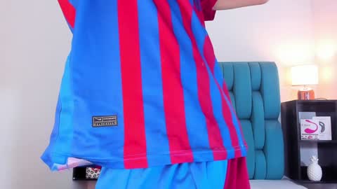 Snapshot of alannaughty_ chatting on January 2025 11:03:01 AM alannaughty_ online show from January 2025 11:03:01 AM