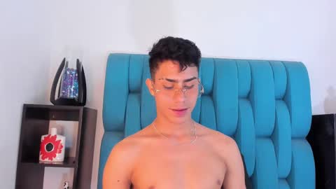 Snapshot of alannaughty_ chatting on March 2025 01:01:01 AM alannaughty_ online show from March 2025 01:01:01 AM