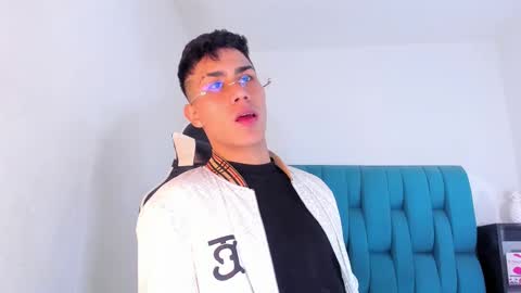 Snapshot of alannaughty_ chatting on March 2025 08:55:01 PM alannaughty_ online show from March 2025 08:55:01 PM