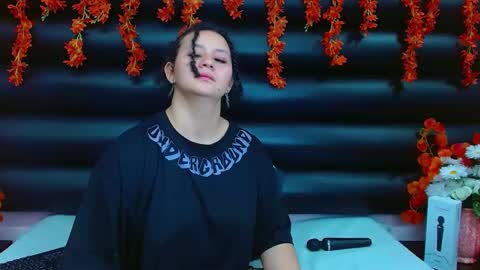 AlaSmith  online show from January 2025 05:09:01 AM