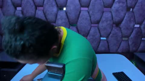 AlaSmith  online show from November 2025 02:22:01 AM