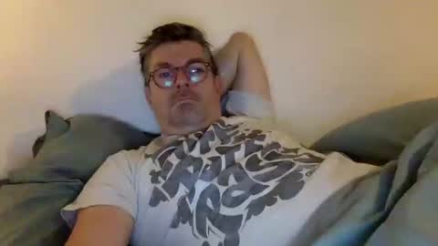 albandant online show from December 2024 11:21:01 PM