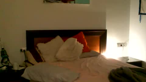 albertomaxchotex online show from April 2026 12:10:01 AM