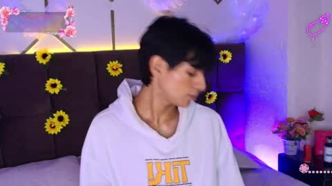 ale_aurarashi online show from April 2026 04:47:02 PM