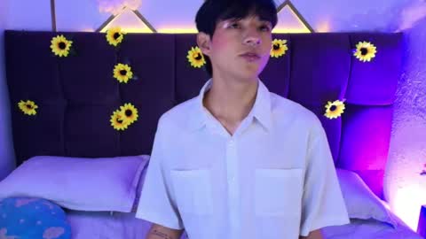 ale_aurarashi online show from April 2026 03:20:02 AM