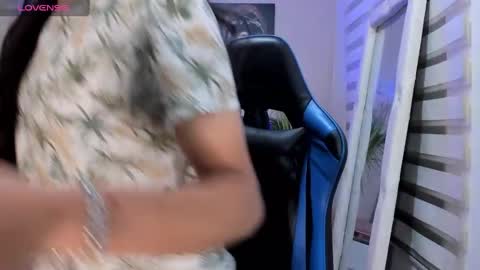 Snapshot of ale_noah_xxx chatting on December 2024 09:39:02 AM ale_noah_xxx online show from December 2024 09:39:02 AM