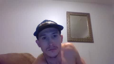 Snapshot of alecurclit chatting on December 2024 07:14:02 PM alecurclit online show from December 2024 07:14:02 PM