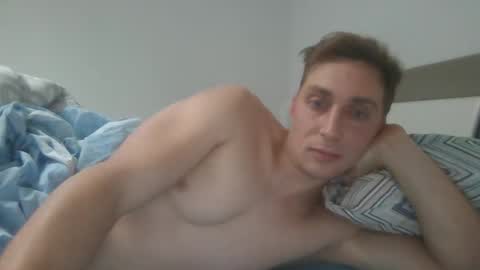 Snapshot of aledewalt chatting on January 2025 07:45:01 AM call me on skp alexdewalt online show from January 2025 07:45:01 AM