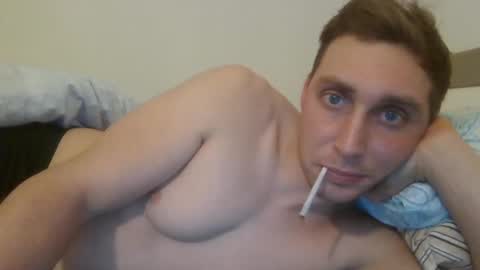 Snapshot of aledewalt chatting on January 2025 06:54:02 PM call me on skp alexdewalt online show from January 2025 06:54:02 PM