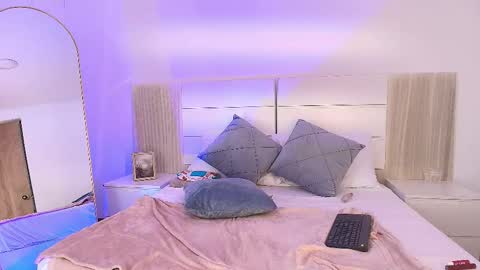 Snapshot of alehia_cute chatting on February 2026 10:13:02 PM Alehia Cute online show from February 2026 10:13:02 PM