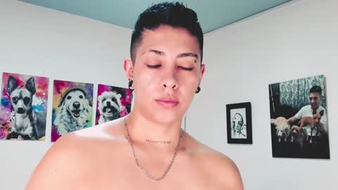 Alejandra online show from January 2025 05:53:01 PM