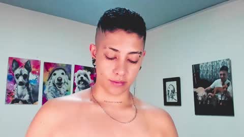 Alejandra online show from February 2025 07:44:01 PM