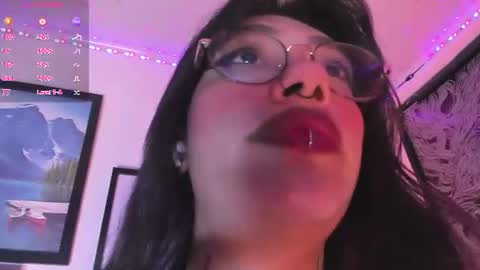 Snapshot of aleja_5 chatting on June 2026 02:57:01 AM Ale online show from June 2026 02:57:01 AM