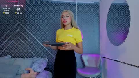 aleja_bloom online show from March 2026 11:38:01 AM